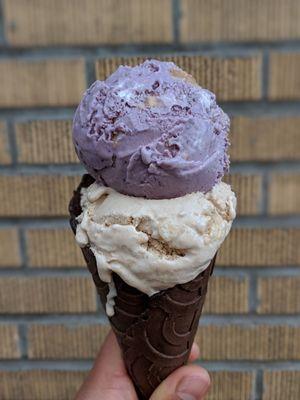 Halloween '18 specials: Monster Mash (one of their best flavors) and Snick or Treat