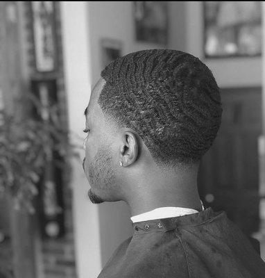 Tapered x waves