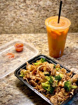 Pad see ew & Thai Iced Tea