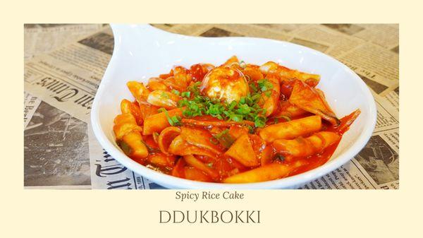 "Ddukbokki"
Spicy Rice Cakes w/Fishcakes & Veggies
(No Egg Option... Sorry!)