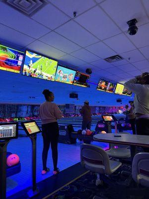 Plaza Lanes