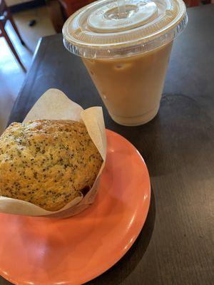 Lemon poppyseed muffin and iced latte