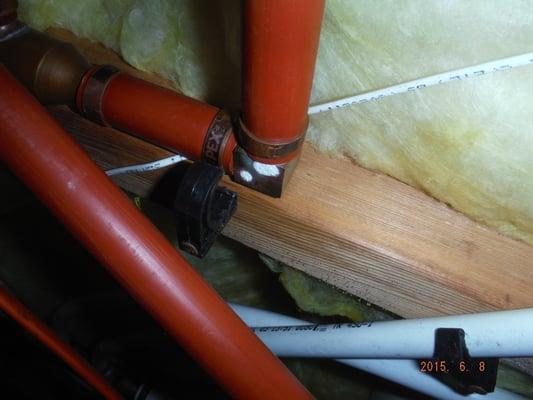 PEX water supply pipe fitting failure