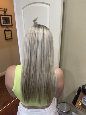 Theresa does the best blonde highlights