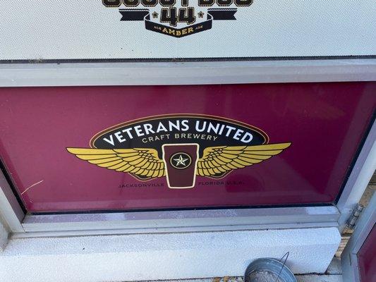 Veterans United Craft Brewery logo