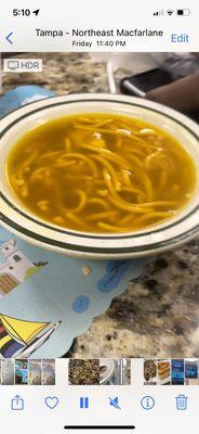 Chicken soup. Sopa de pollo