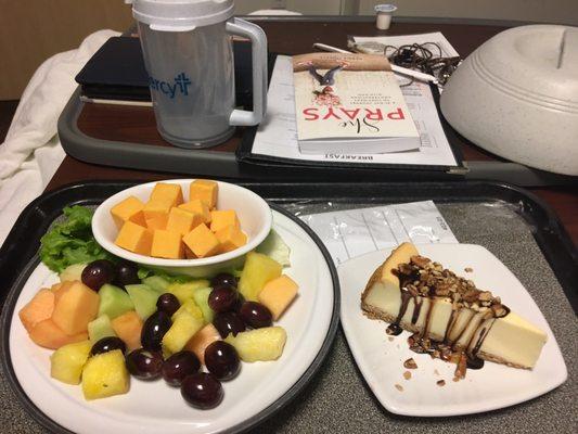 I ordered fresh fruit for Breakfast and it was the  freshest. A great complement to the pecan with Carmel drizzle NY style cheesecake.