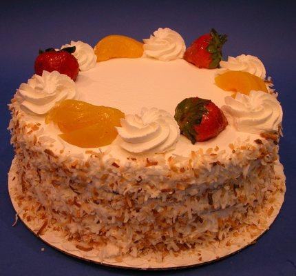 Our traditional Peach's & Cream cake