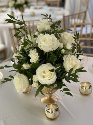 Vintage gold vase w/ roses and spray roses