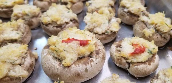 phenomenal stuffed mushrooms