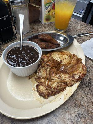 Grilled Chicken, Sweet Plantains, Black Beans