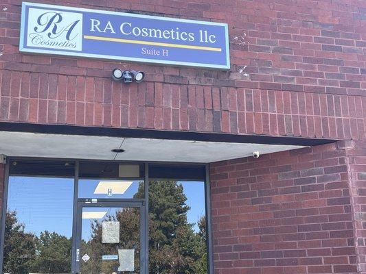 RA Cosmetics