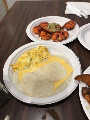 Grilled shrimp, cheese grits