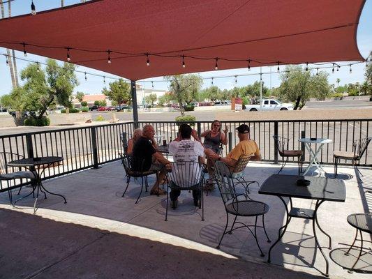 Enjoy the fresh AZ air at BASELINE PUB. Patio seating for your pleasure. (Cold Drinks here)