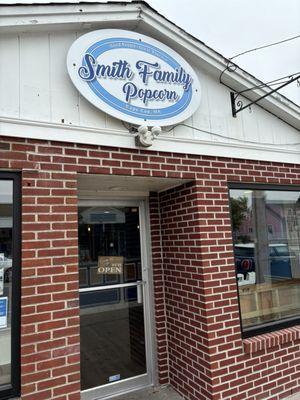 Smith Family Popcorn Storefront