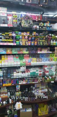 Nice selection of vapes and the best deal in las Vegas $20