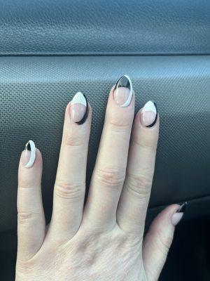 Nails with design