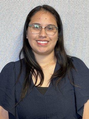 Leslie Benitez, Tax Assistant