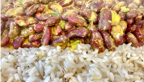 Coconut-curry kidney beans (vegan)