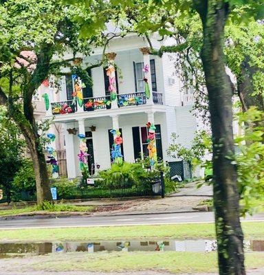 House w/Mardi Gras Decorations