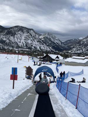 Super fun day with the family snow tubing! Went down the slope 4 times in one hour, cozy cabin. Would love to do again!