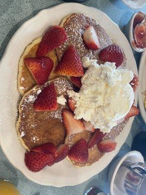 Seasonal Pancakes - Fresh Fruit