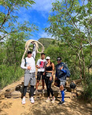 Kokohead Crater climb challenge with my 80lbs battle ropes!