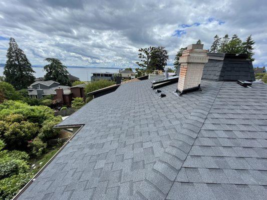 MOIRE BLACK SHINGLES