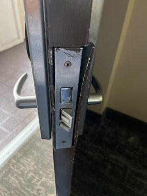 Damaged door lock