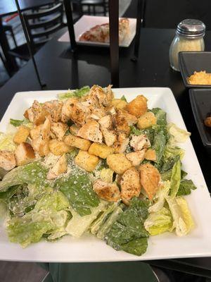 Caesar salad with chicken