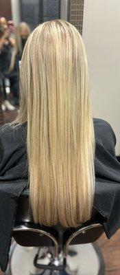 Blonde bombshell with full head of extensions