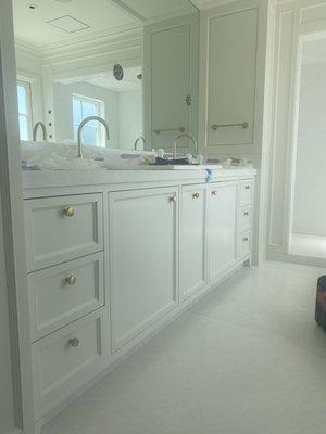 Cabinets refinishing