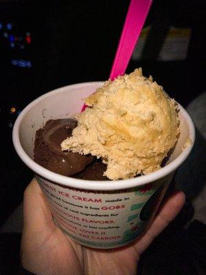 Peanut butter cookie dough & chocolate ice cream