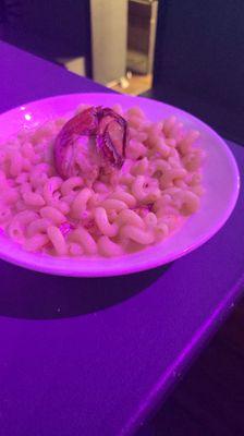 This is lobster Mac n cheese lmao