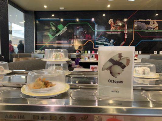 Revolving sushi