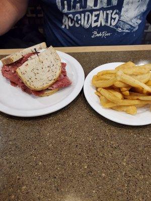 Corned beef and steak fries