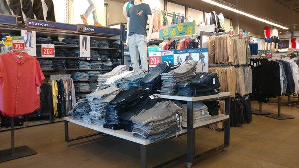 Old Navy Clothing Store, Portage MI