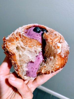 Blueberry cruffin