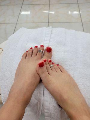 Red shimmer gel pedi