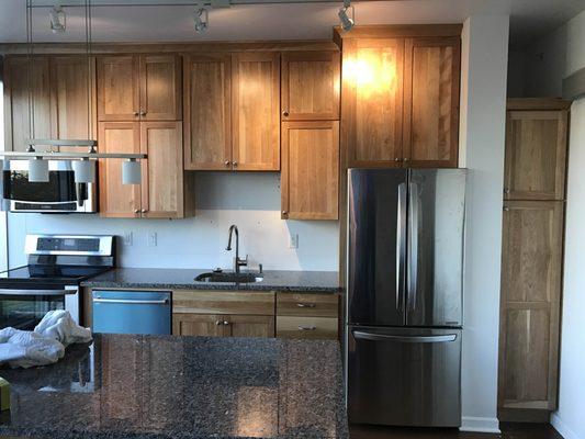 Kitchen Cabinets and Counter Tops