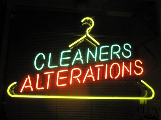 Delux Cleaners