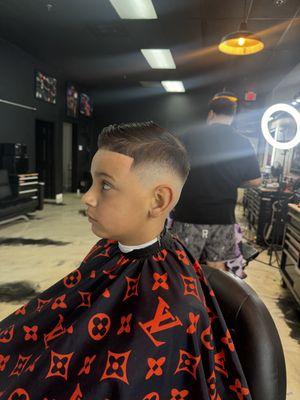 Combover with medium skin fade