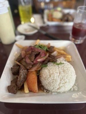 21. Lomo Saltado