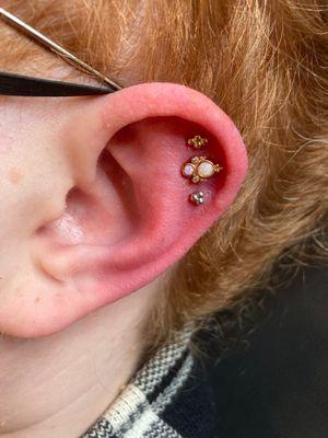 Tripple helix piercing