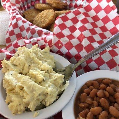 Fried green tomatoes with veggie sides