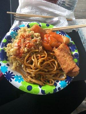 C6. Chicken Lo Mein Dinner Special Combo  C4. Sweet and Sour Chicken Dinner Special Combo Both combos come with egg rolls very good size