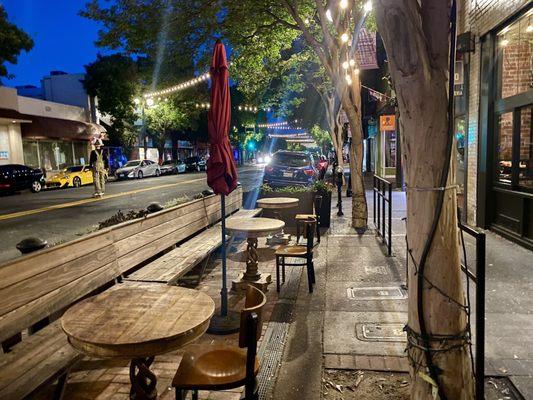 Patio parklet