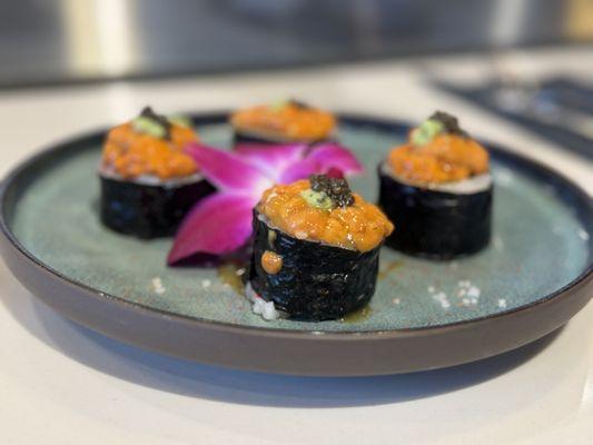 Spicy Toro roll