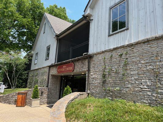 Entrance to the Belle Meade Plantation and Winery. The restaurant does not require separate admission as do the other attractions.