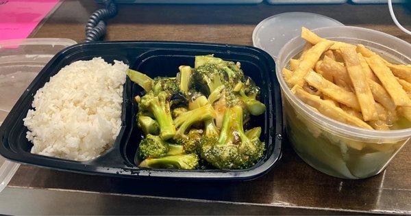 Broccoli garlic sauce lunch menu 8.99